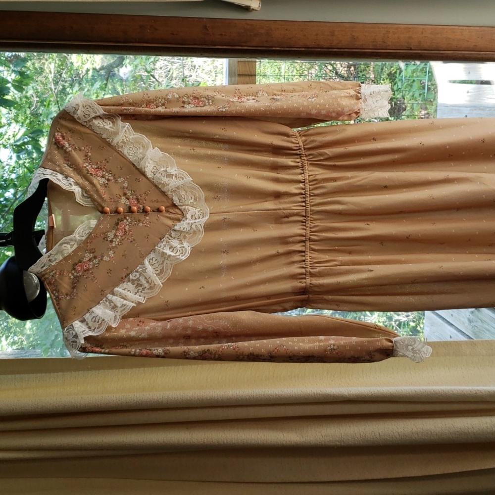 Vtg 70s floral lacy sheer prairie style dress M